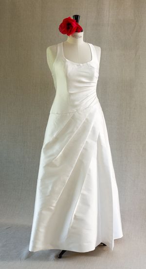 robe longue drapée en soie ivoire be vernier