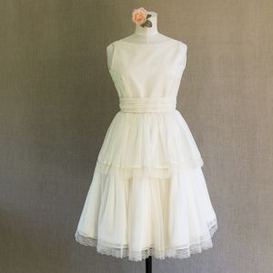 robe à volants en organza et dentelle be vernier